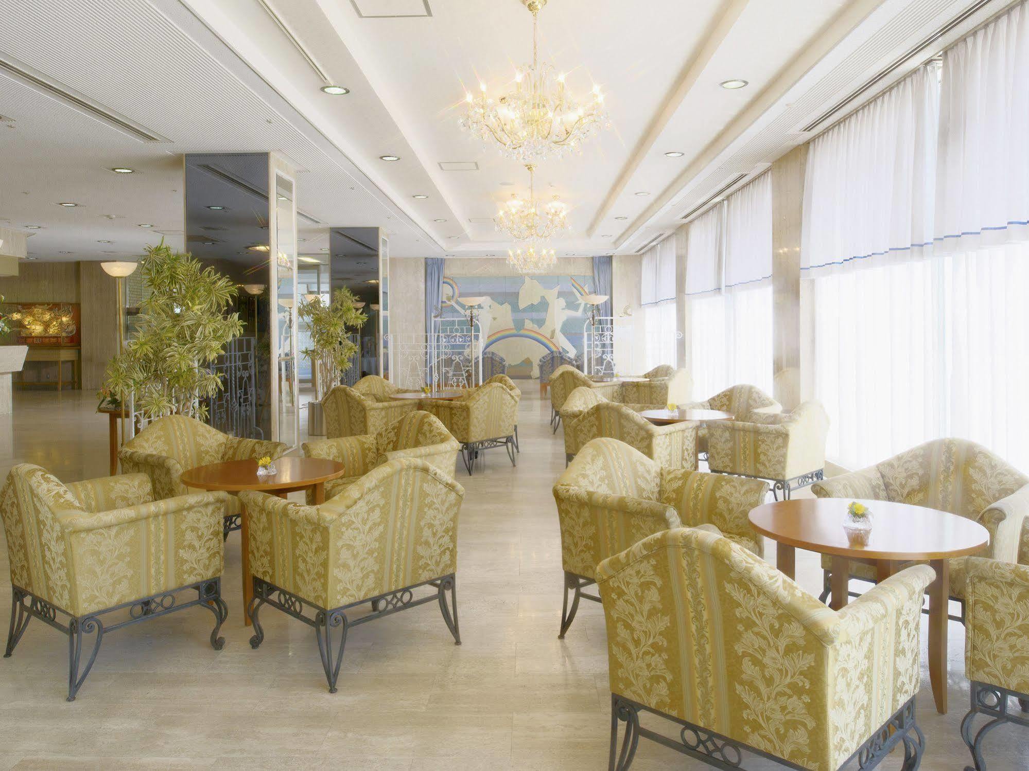 Hotel Crown Palais Aomori Exterior photo
