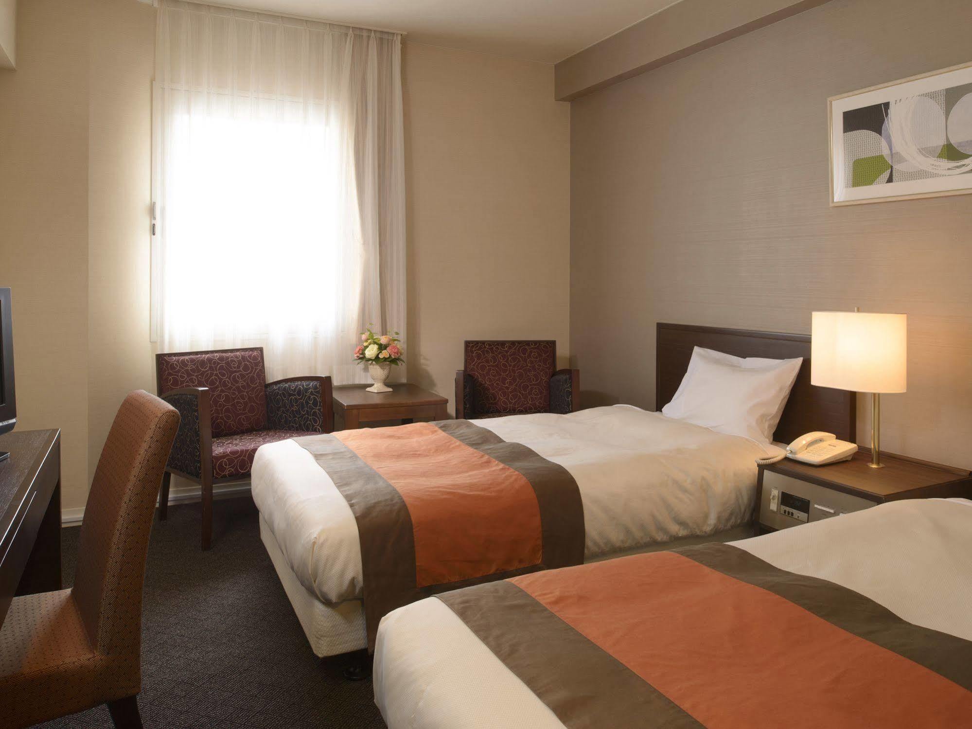 Hotel Crown Palais Aomori Exterior photo