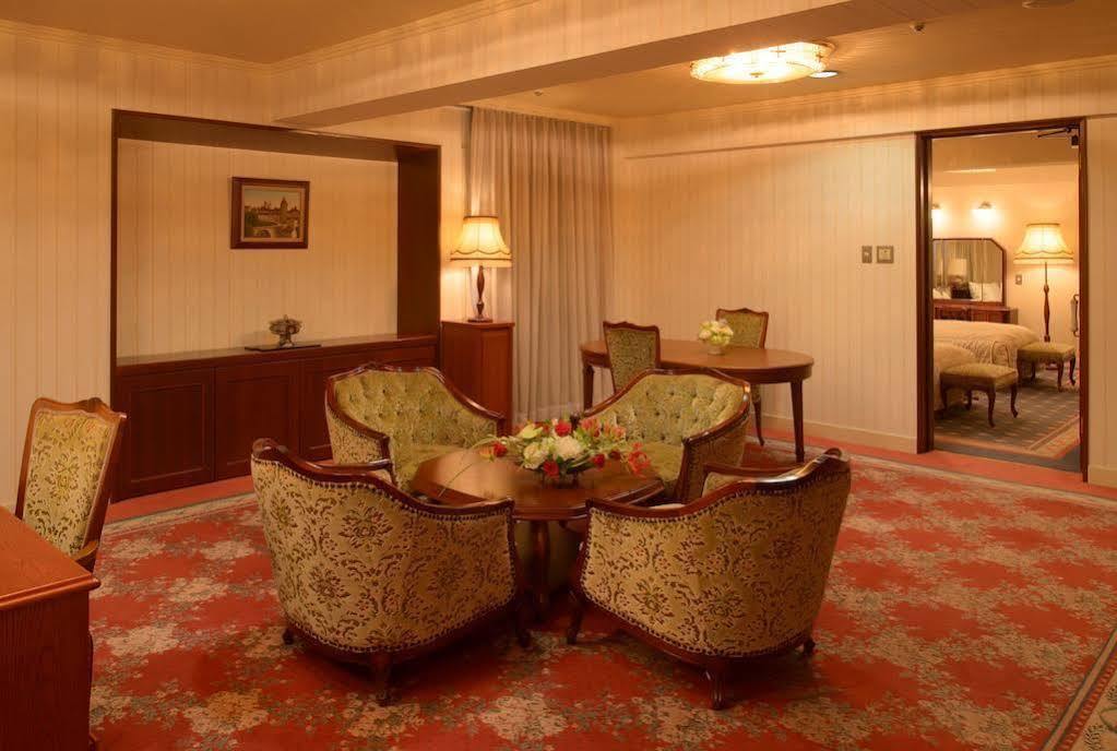 Hotel Crown Palais Aomori Exterior photo